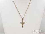 10k Gold Chain Necklace W/ Cross Pendant. 3.5g