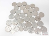 Approx 31 Eisenhower Dollars And 7 Susan B Anthony Dollars