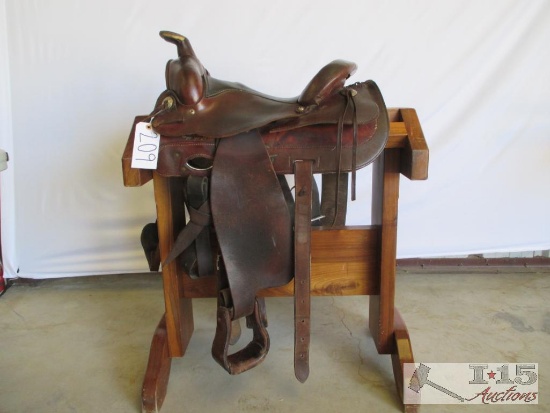 Cow Country By Circle "Y" Western Saddle