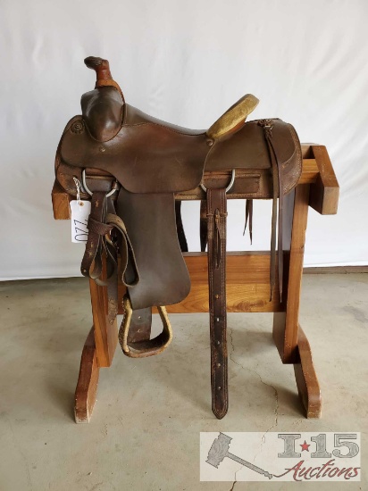 Western Roping Saddle