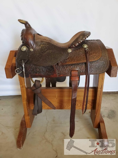 Vintage Simco Western Saddle