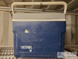 Thermos Ice Chest