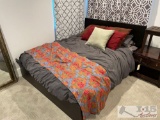 Queen bed, Mattress, And Bedding