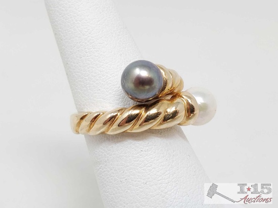 14k Gold Ring With Pearls, 6.3g