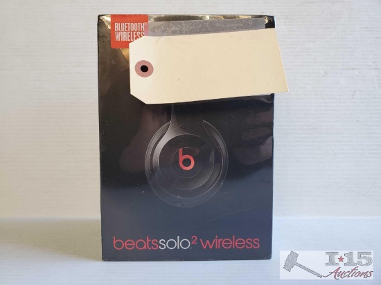 New Beats Solo 2 Wireless Headphones