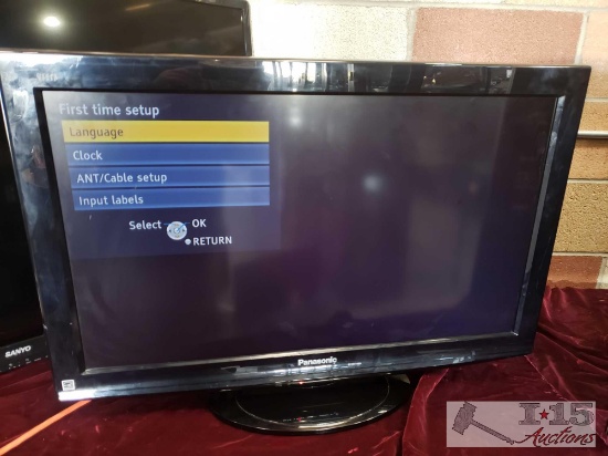 32" Panasonjc Television