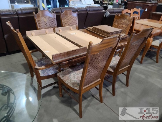 Dinning Room Table And Chairs
