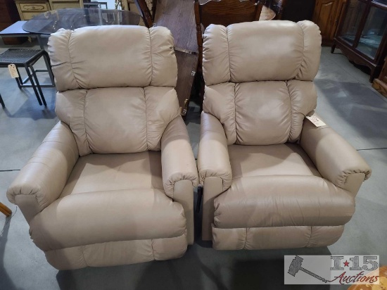 2 Recliners