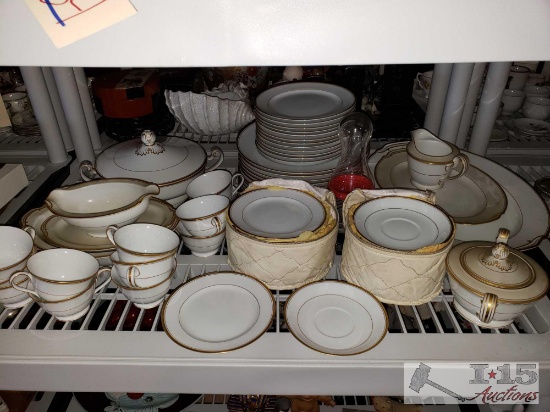 Noritake Goldlane China set
