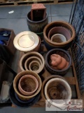 Miscellaneous flower pots