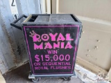 Royal Mania Push Cart. Golden Nugget Cups