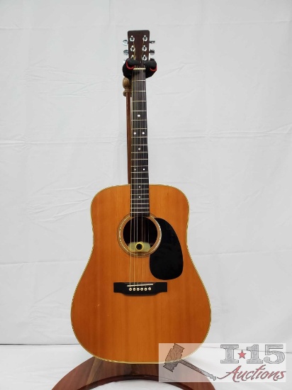 1968 Martin D-28 Acoustic Guitar With Road Runner Soft Case