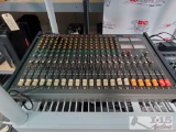 Tascam M-216 Mixing Console