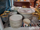 Dishware Set