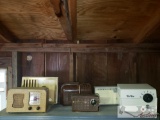 6 Vintage Radios