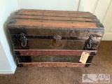 Wood chest