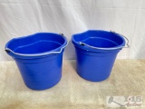 NEW Two (2) 20 Qrt. Flat back bucket, 11