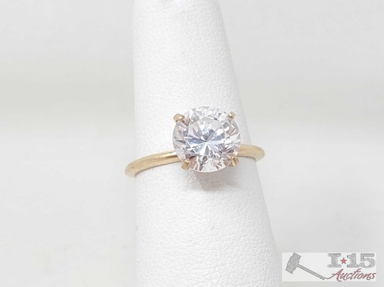 14k Gold Ring 2.2g