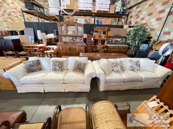 2 Matching Elegant White Sofas With 7 Accent Pillows
