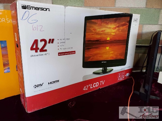 42" Emerdon LCD TV New In Box