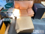 Retro Chair And Portable Foot Rest