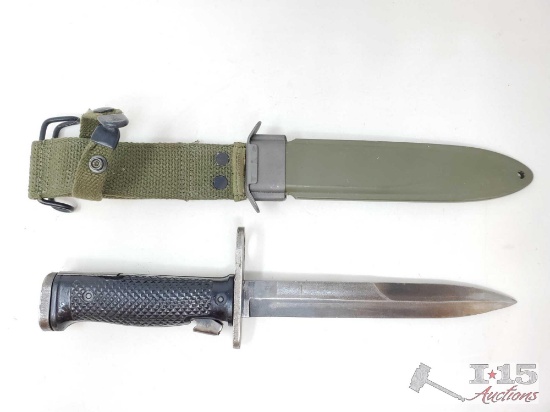 U.S. M6 Aerial 6.75" Bayonet with Case
