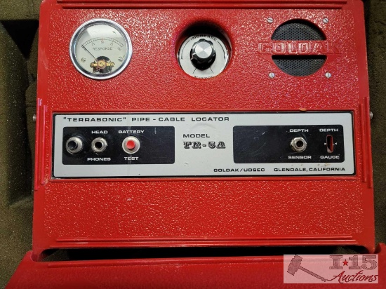 Goldak "Terrasonic" Pipe-Cable Locator