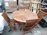 Foldable Wooden Dinning Table and Chairs