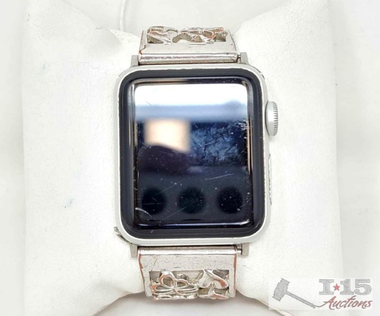 Apple Watch Series 3 GPS 38mm Aluminum Case