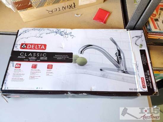 Delta Classic 100 DST Kitchen Faucet