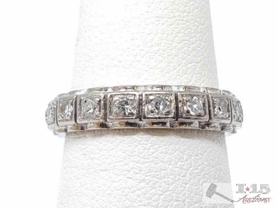 18K Gold Diamond Ring, 3.8g