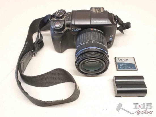 Olympus E-300 Evolt Camera