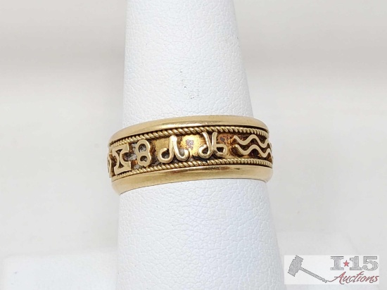 18k Gold Ring with Engraving, 6.4g
