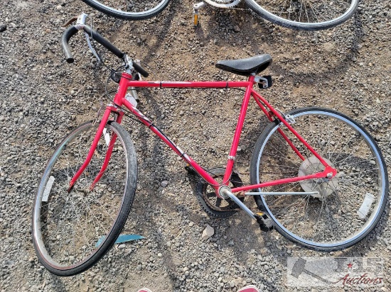 Huffy Precision Ten Speed Ultima Bicycle