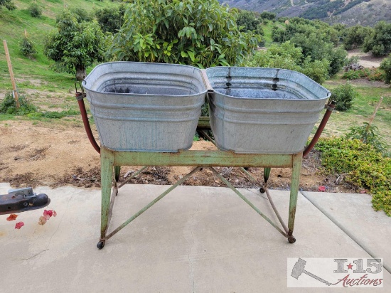 Galvanized Metal Coolers And Stand