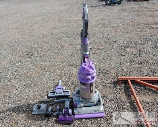 Dyson Vacuum With Attachments