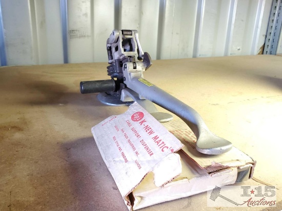 Signode Seal Feed Strapping Machine with Accessories