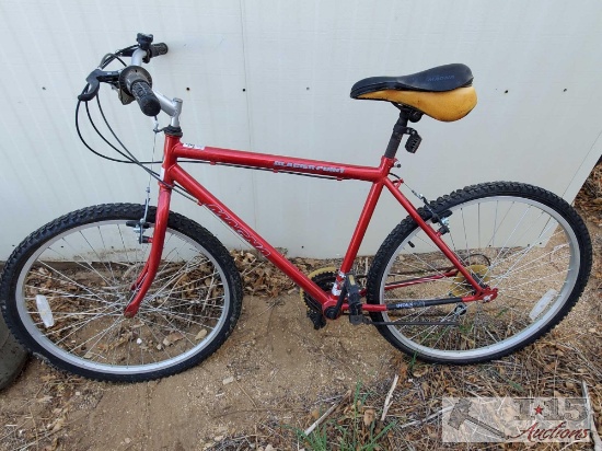 Magna Glacier Point 15 Speed Bicycle