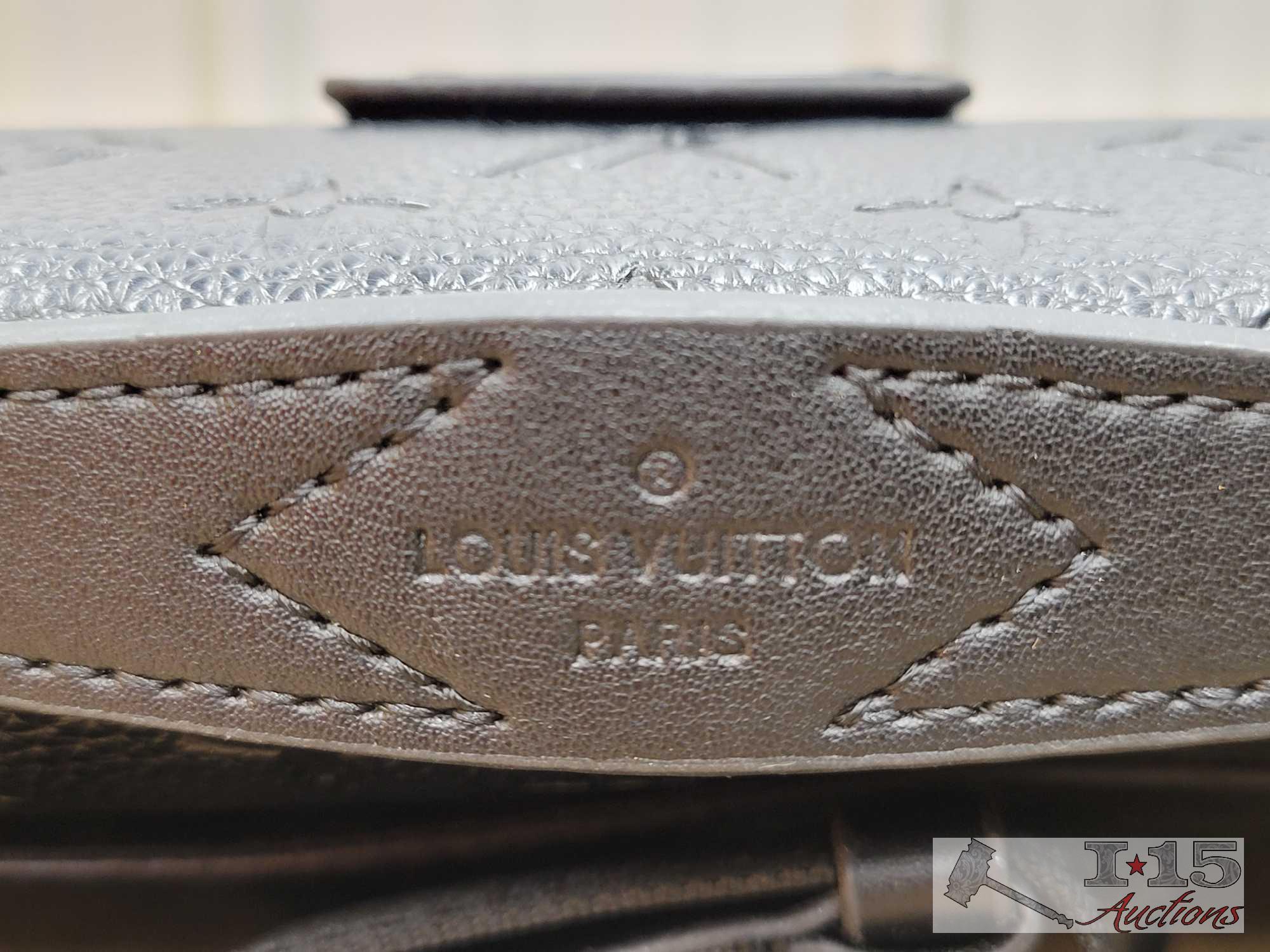 Not-Authenticated! Louis Vuitton Black S Lock