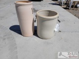 2 Ceramic Pots