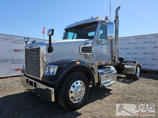 2011 Freightliner Coronado 122 4x2 T/A Day Cab Truck Tractor