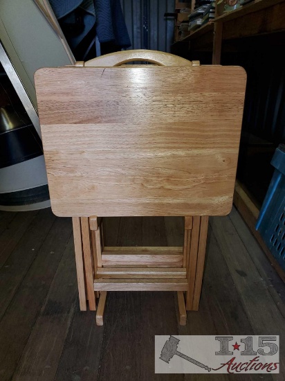 4 TV Dinner Tables with Storage Rack