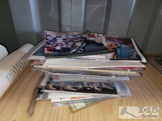 Signed Sports Photos, Magazines & Cards