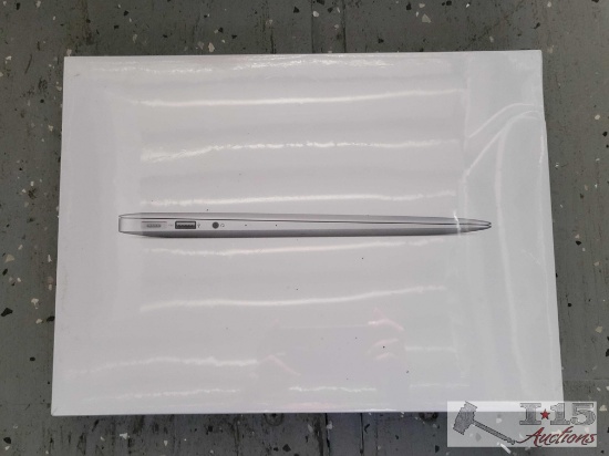 NEW!!! 13" MacBook Air