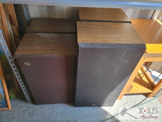 (4) Avid and Tech Speakers