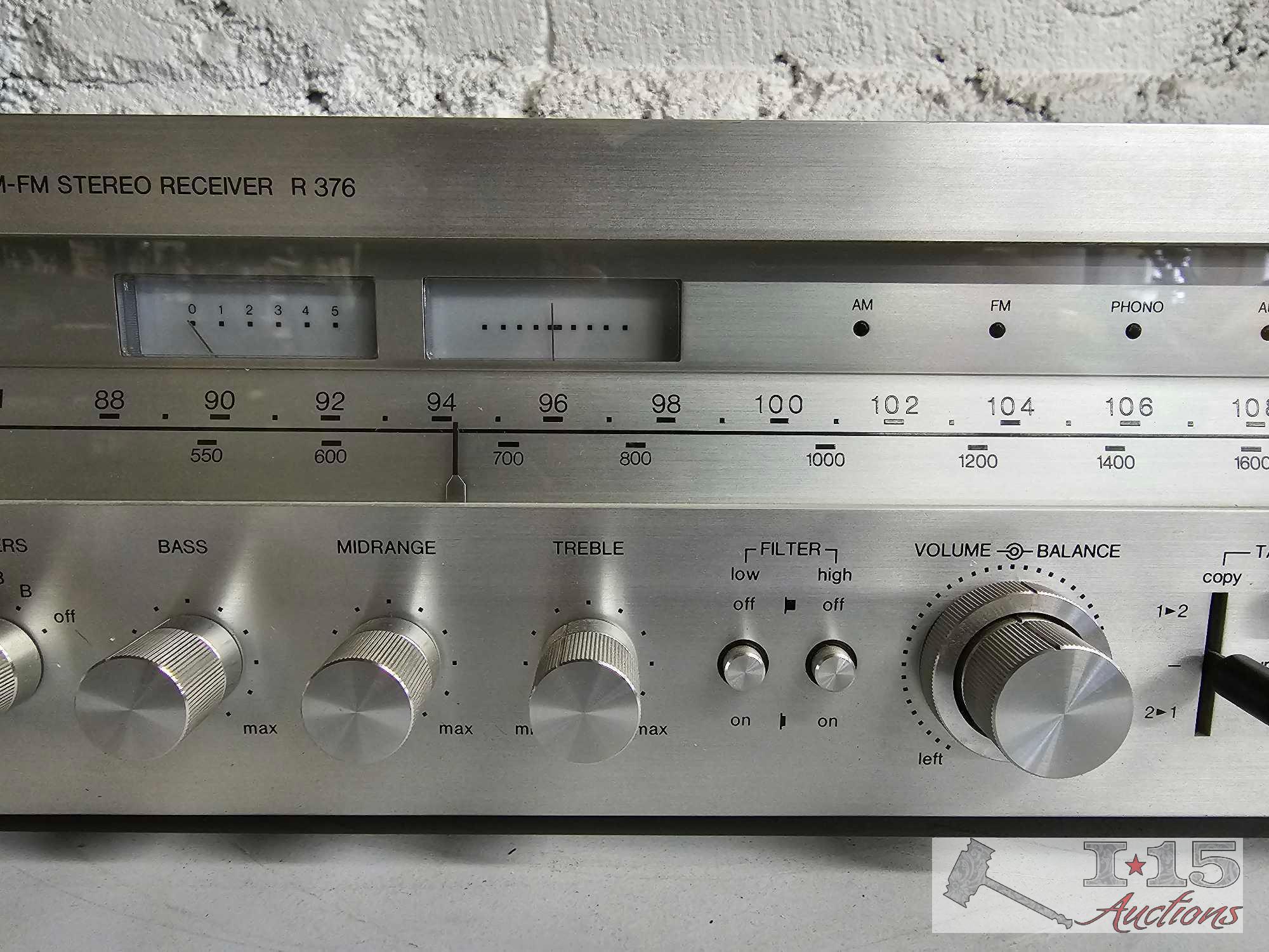 AKAI AA-1135L STEREO Receiver Marche Pas Pour Pièces EUR 80,00