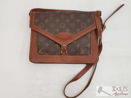Not-Authenticated!!! Louis Vuitton Shoulder Bag