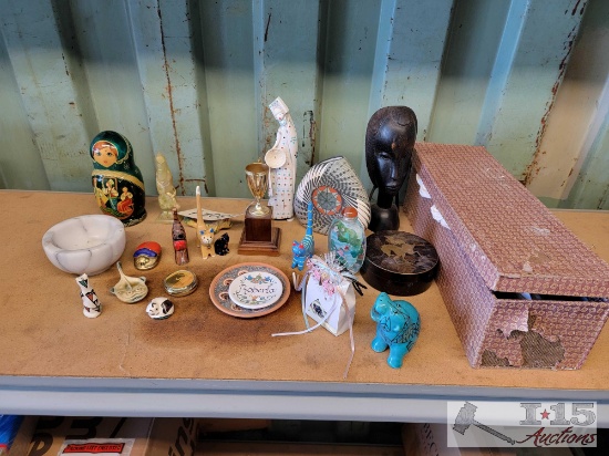 Assorted Decorative Souvenirs