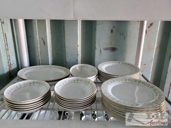 33pc Noritake Fine China Plates and Salad Bowls
