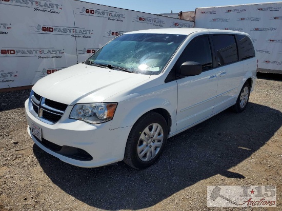 **This Vehicle has Been Moved to a Future Auction** 2016 Dodge Grand Caravan